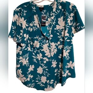 NWT Torrid Teal And Cream Top Size 1